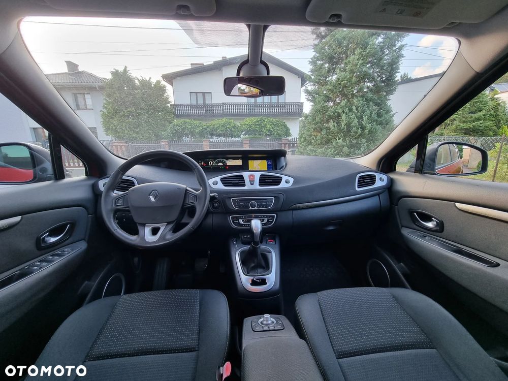 Renault Scenic 2.0 16V 140 CVT Dynamique - 8