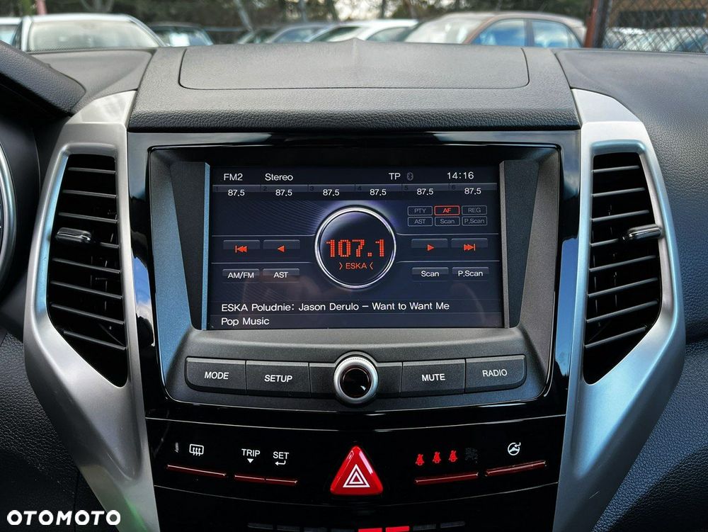 SsangYong/KGM Tivoli - 24