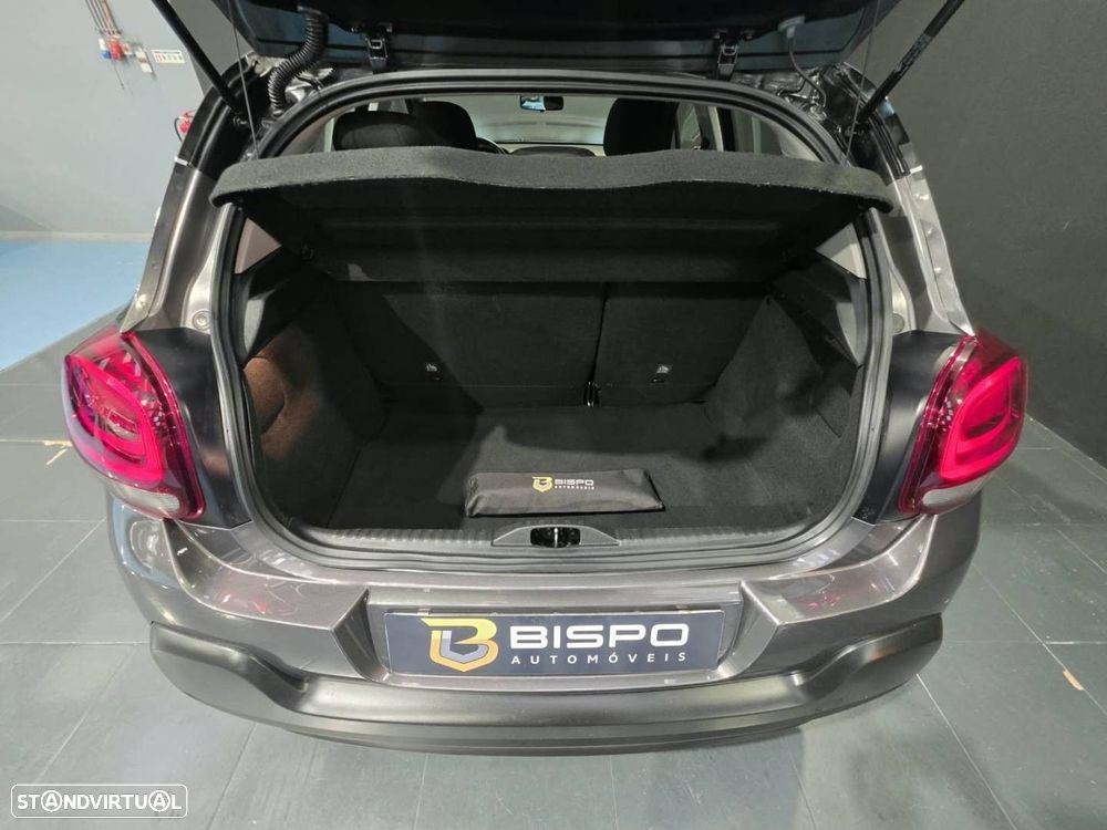 Citroën C3 1.2 PureTech Shine - 18