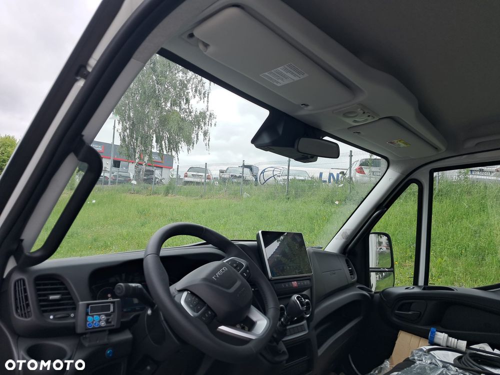 Iveco Daily Autoryzowany dealer ,od ręki - 15