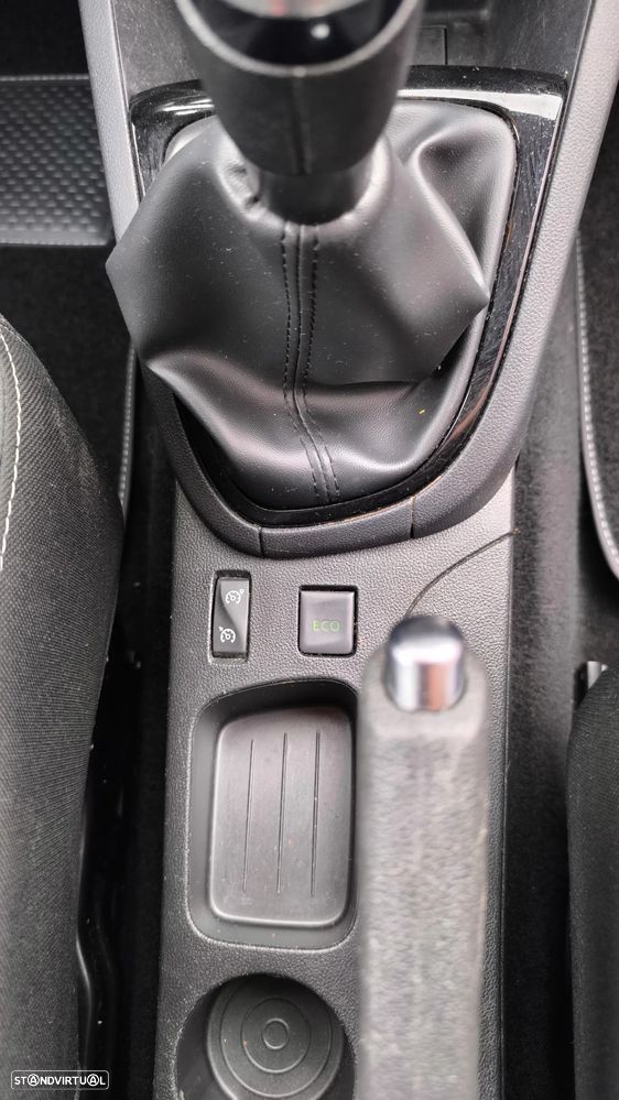 Renault Clio (Energy) TCe 90 Start & Stop LIMITED - 16