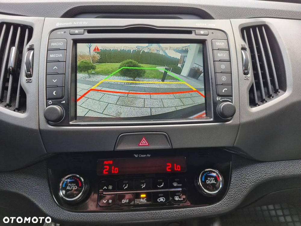 Kia Sportage 1.7 CRDI Business Line L 2WD - 11