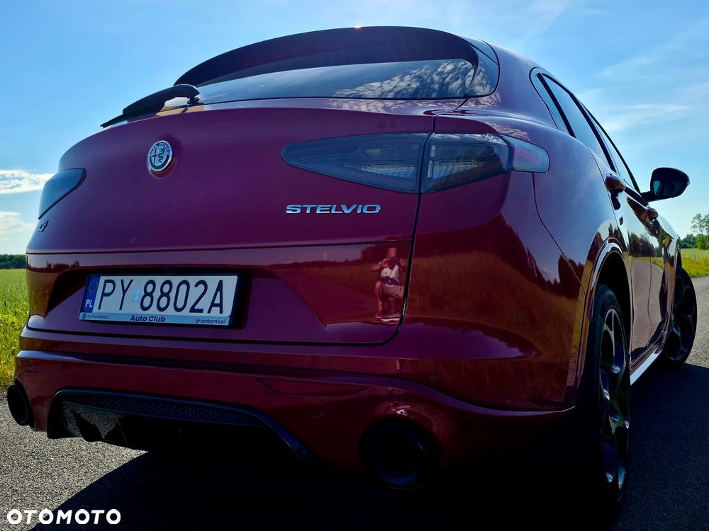 Alfa Romeo Stelvio 2.0 Turbo Tributo Italiano Q4 - 4