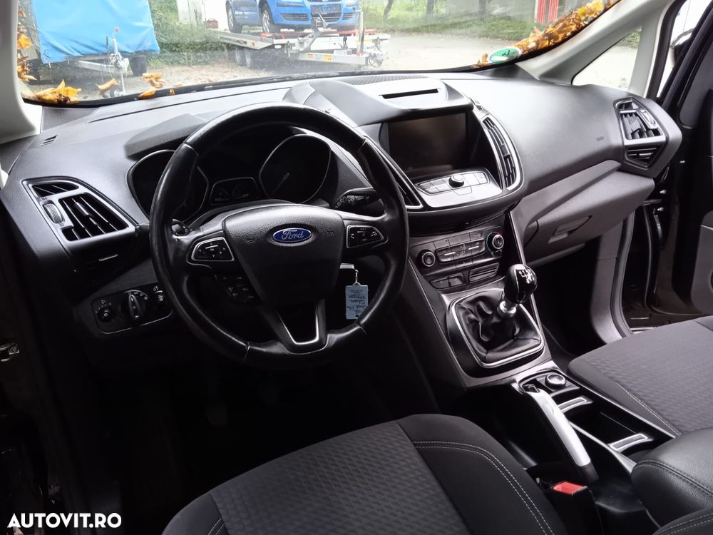Ford Grand C-Max 1.0 Ecoboost Start Stop Titanium - 8