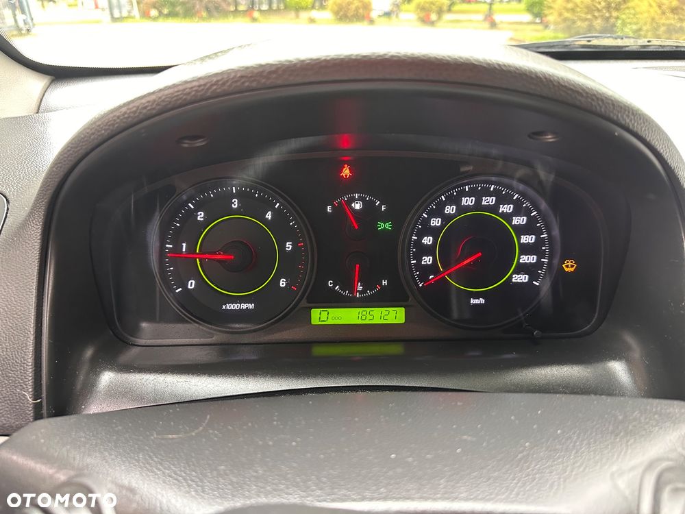 Chevrolet Captiva 2.0 4WD 7 Sitzer Automatik LT Exclusive - 13