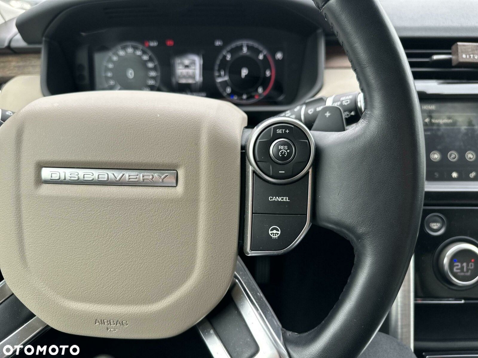Land Rover Discovery - 18
