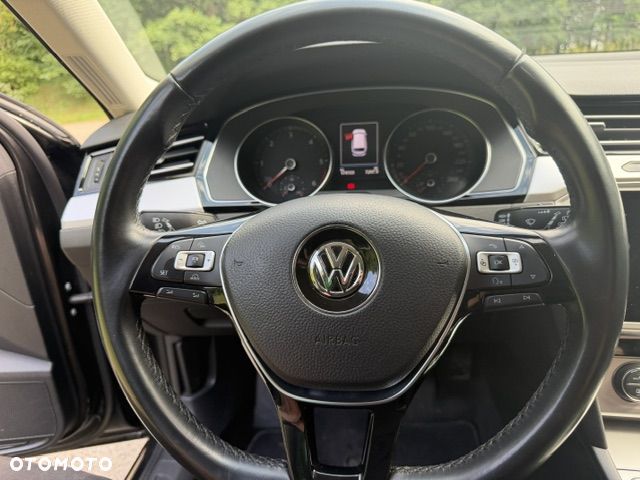 Volkswagen Passat 2.0 TDI BMT Comfortline - 21