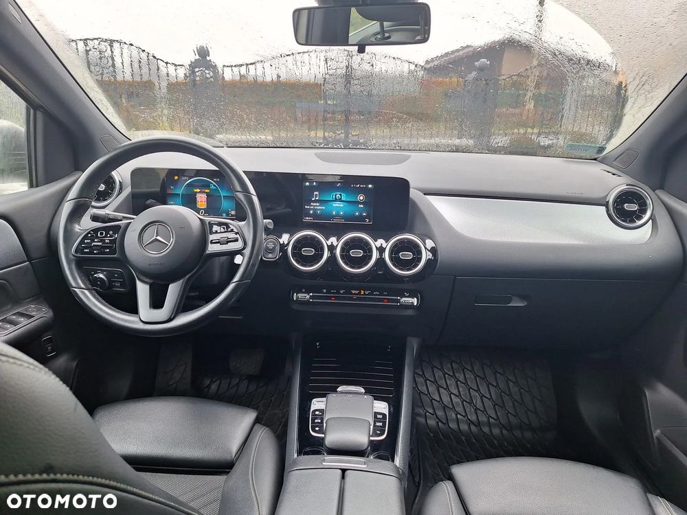 Mercedes-Benz Klasa B 180 d Style 7G-DCT - 6