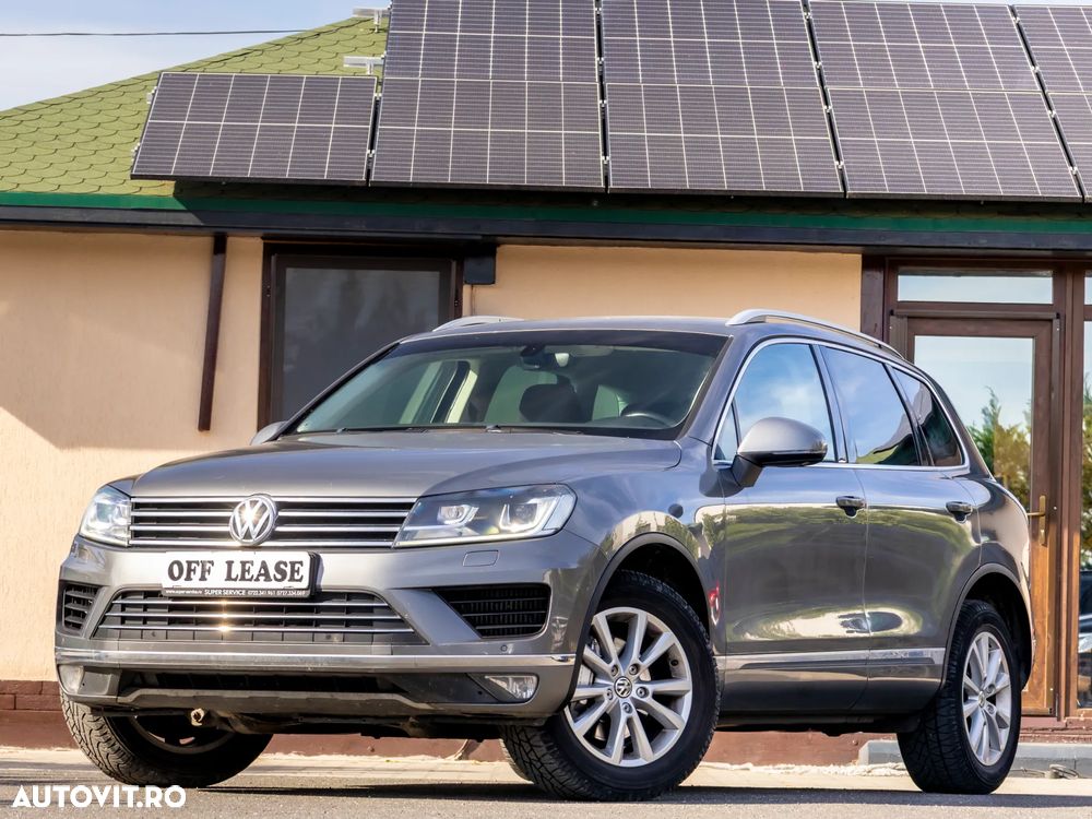 VOLKSWAGEN Touareg
