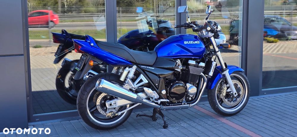 Suzuki GSX - 4