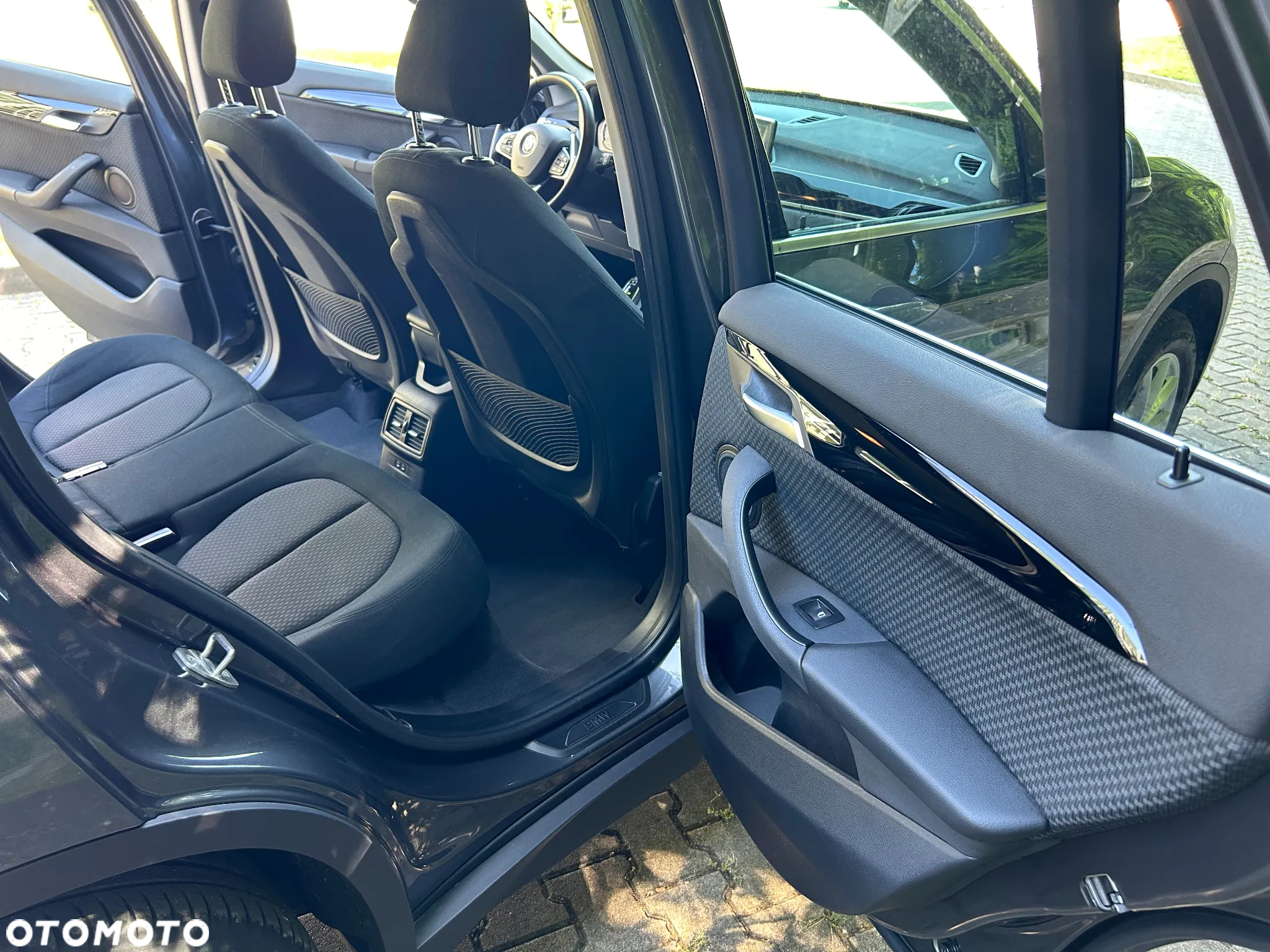 BMW X1 sDrive18i Advantage - 23
