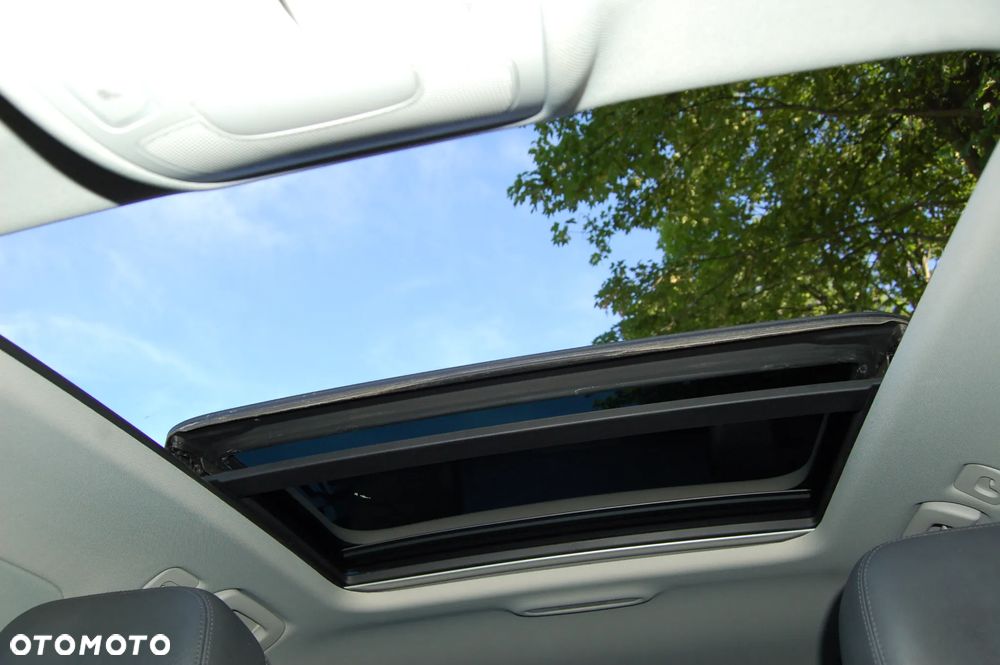 Audi A6 Avant 2.0 TDI ultra S tronic - 28