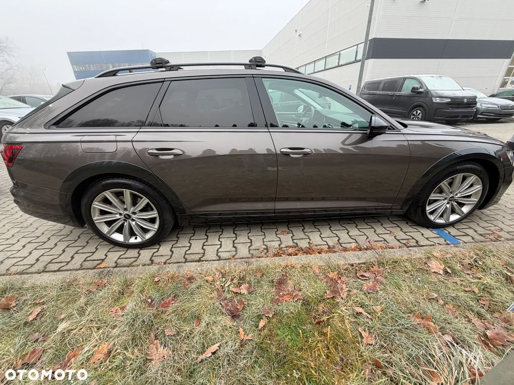 Audi A6 Allroad - 13