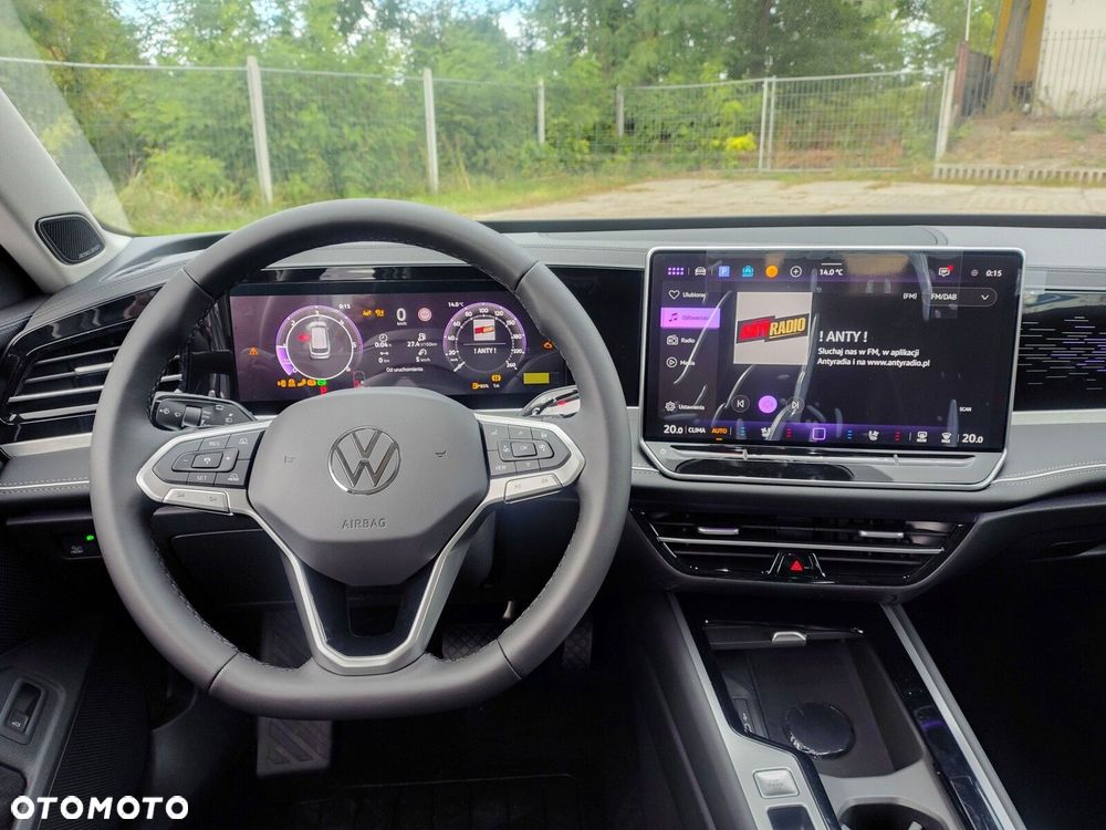 Volkswagen Passat 2.0 TDI SCR Style DSG - 21