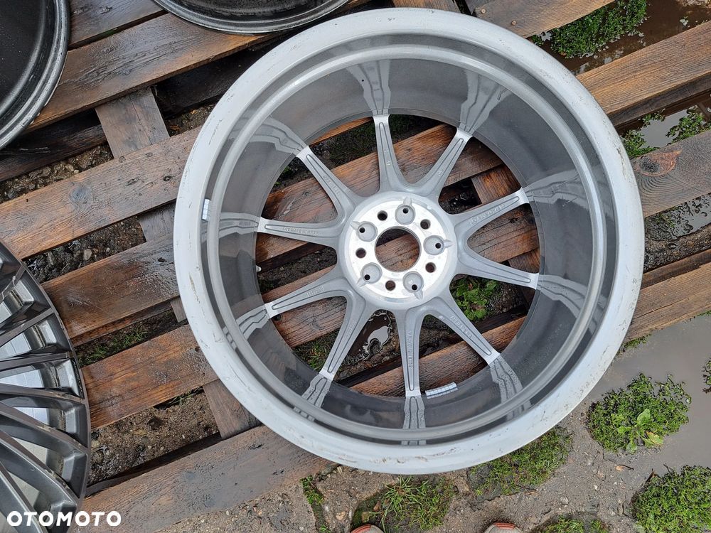 Oryg. Mercedes E-Klasa 19 AMG 213 A213 A2134014600 9.5j et52 5616 - 2