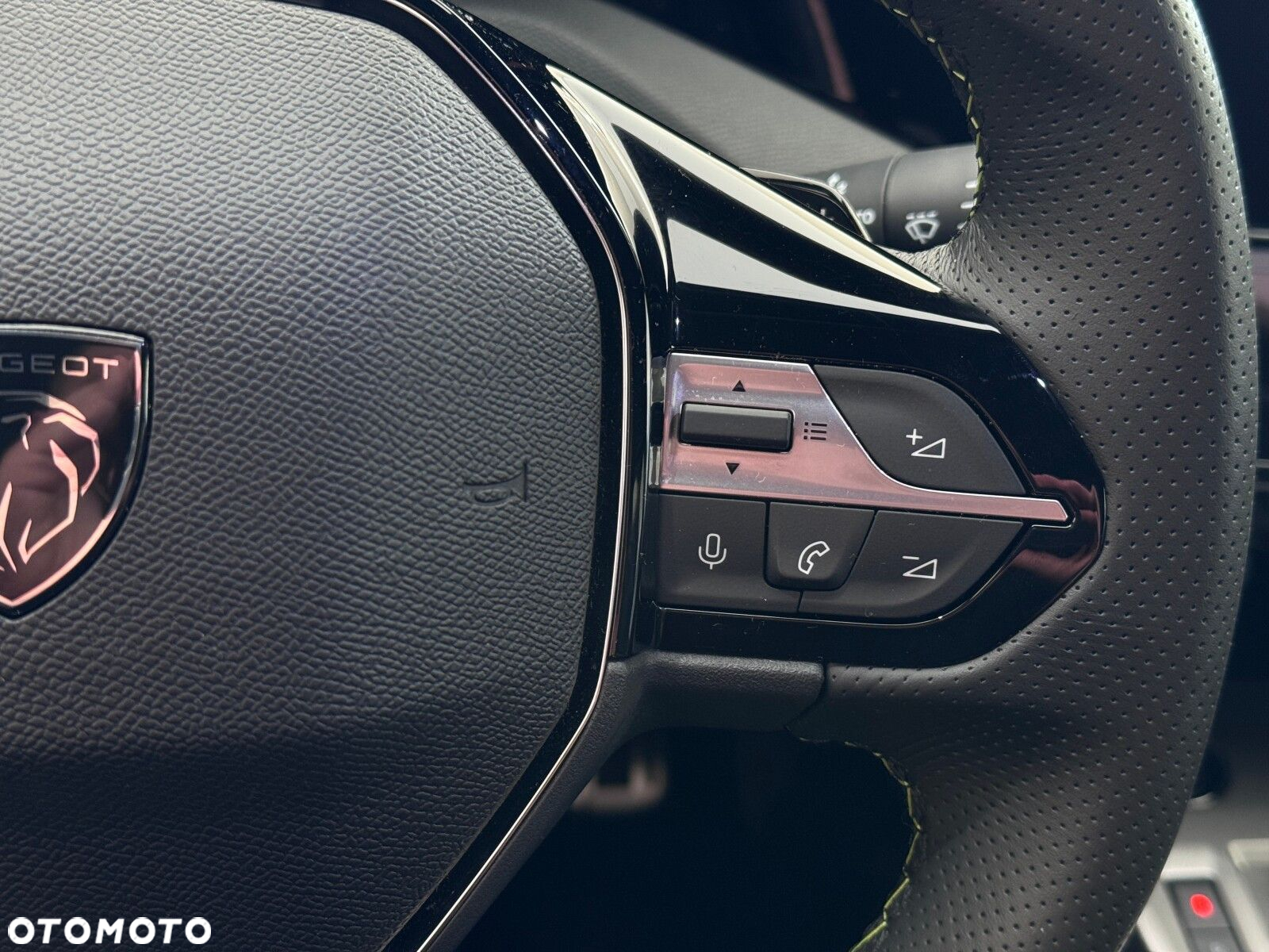 Peugeot 308 1.2 PureTech GT S&S EAT8 - 22