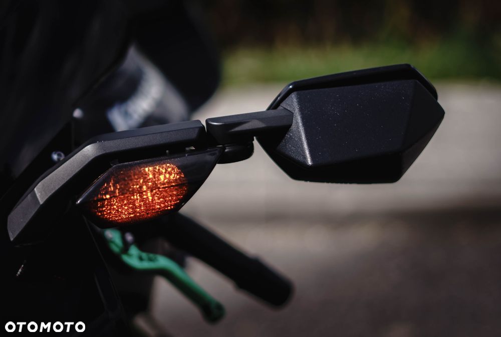 Kawasaki ZX - 16