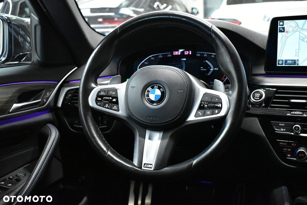 BMW Seria 5 - 11