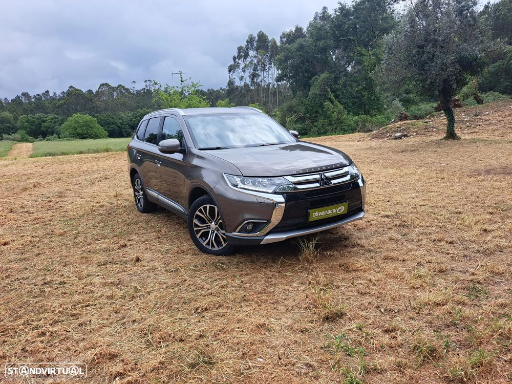 Mitsubishi Outlander 2.2 DI-D Intense - 9