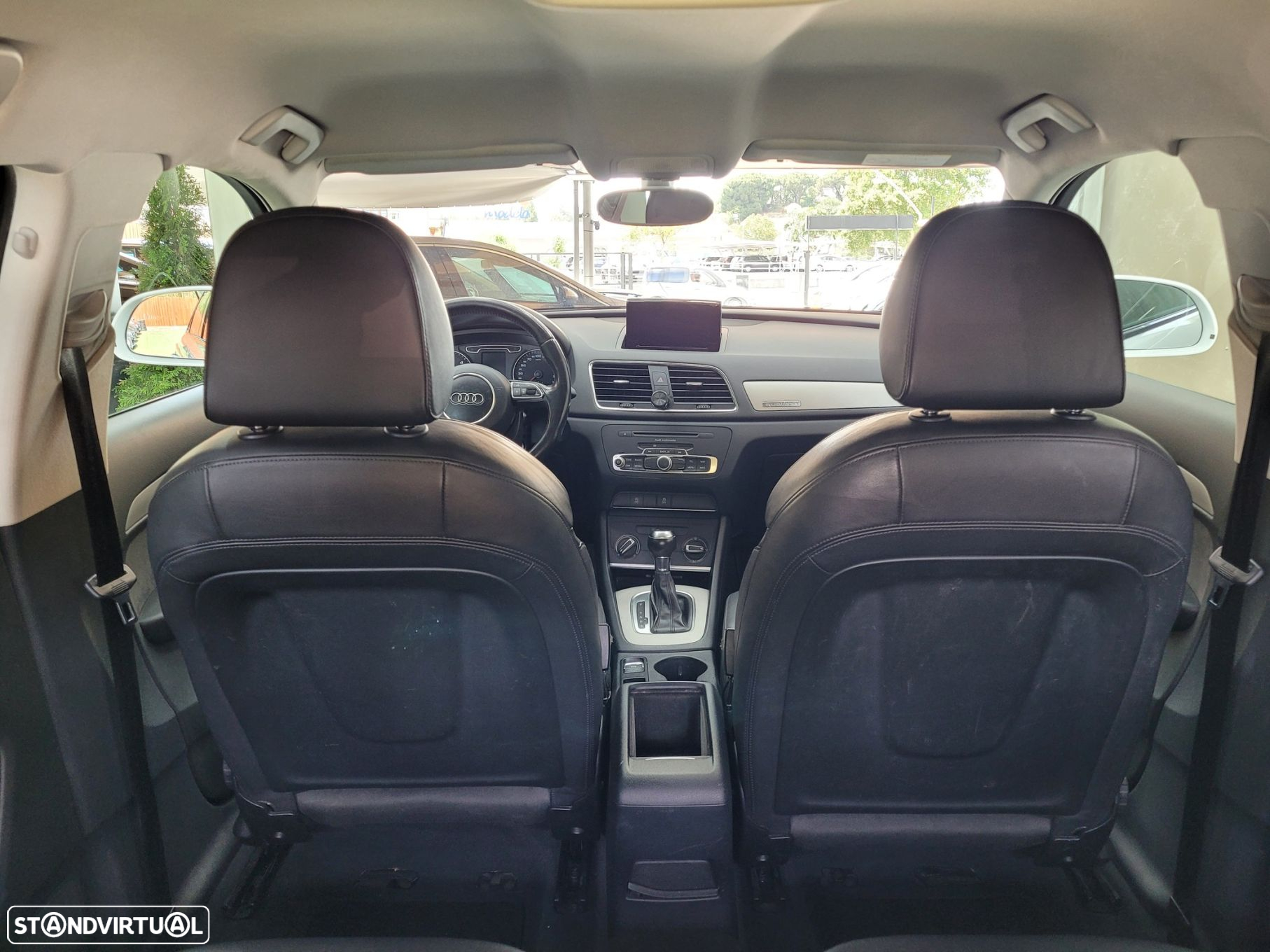 Audi Q3 2.0 TDI quattro S-tronic - 38