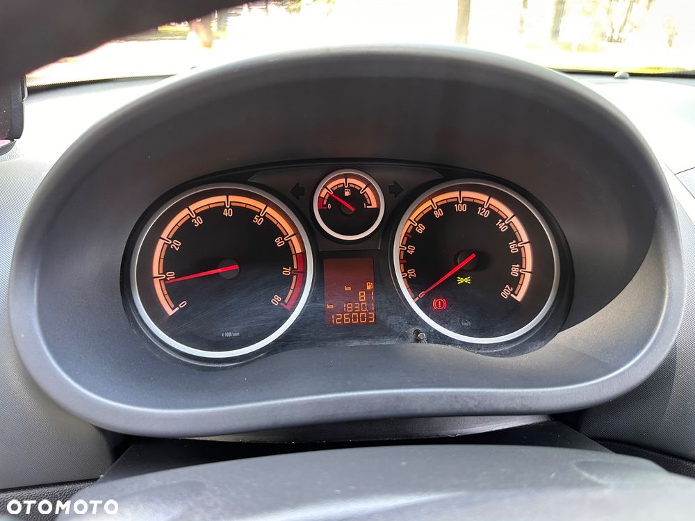 Opel Corsa 1.2 16V Color Edition - 9