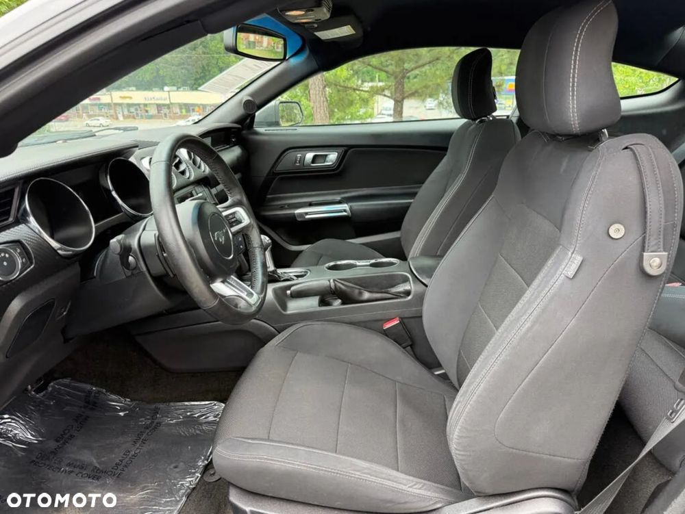 Ford Mustang 3.7 V6 - 26