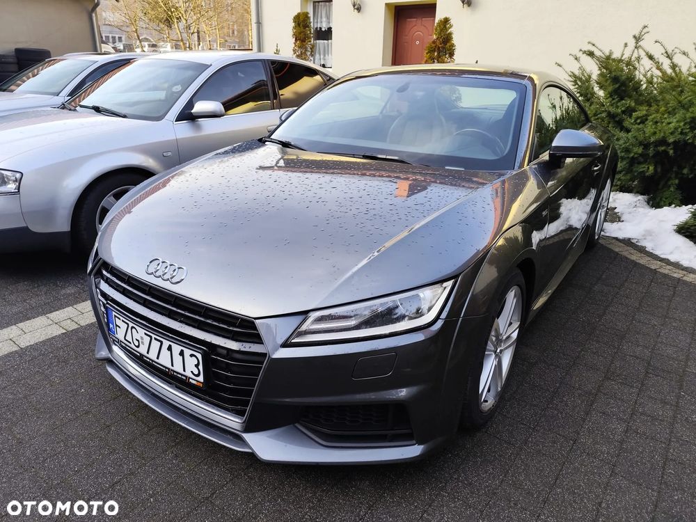 Audi TT Coupé - 5
