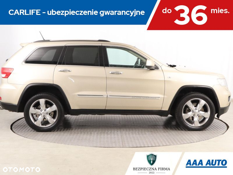 Jeep Grand Cherokee - 7