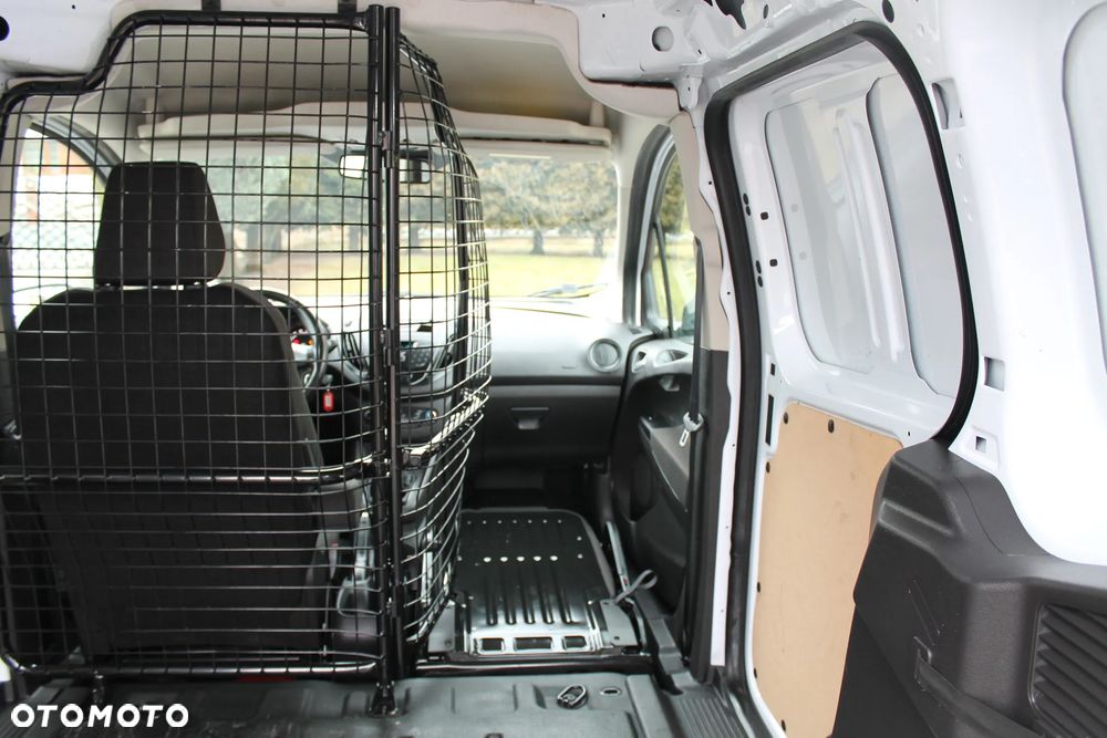 Ford Transit Courier Basis - 34