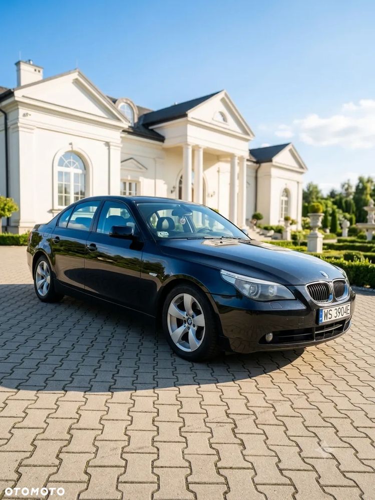 BMW Seria 5 520i - 1