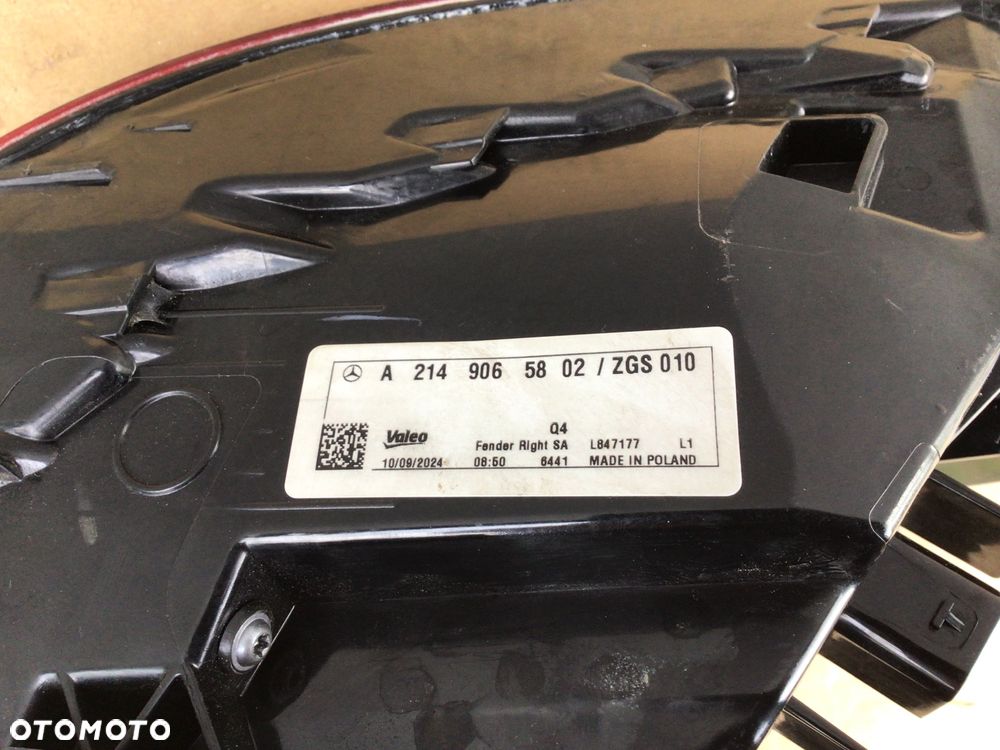 Lampa tylna prawa Mercedes E-klasa W214 - 4