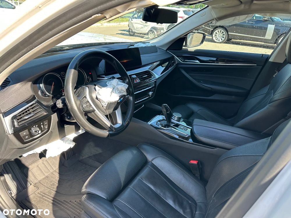 BMW Seria 5 - 10