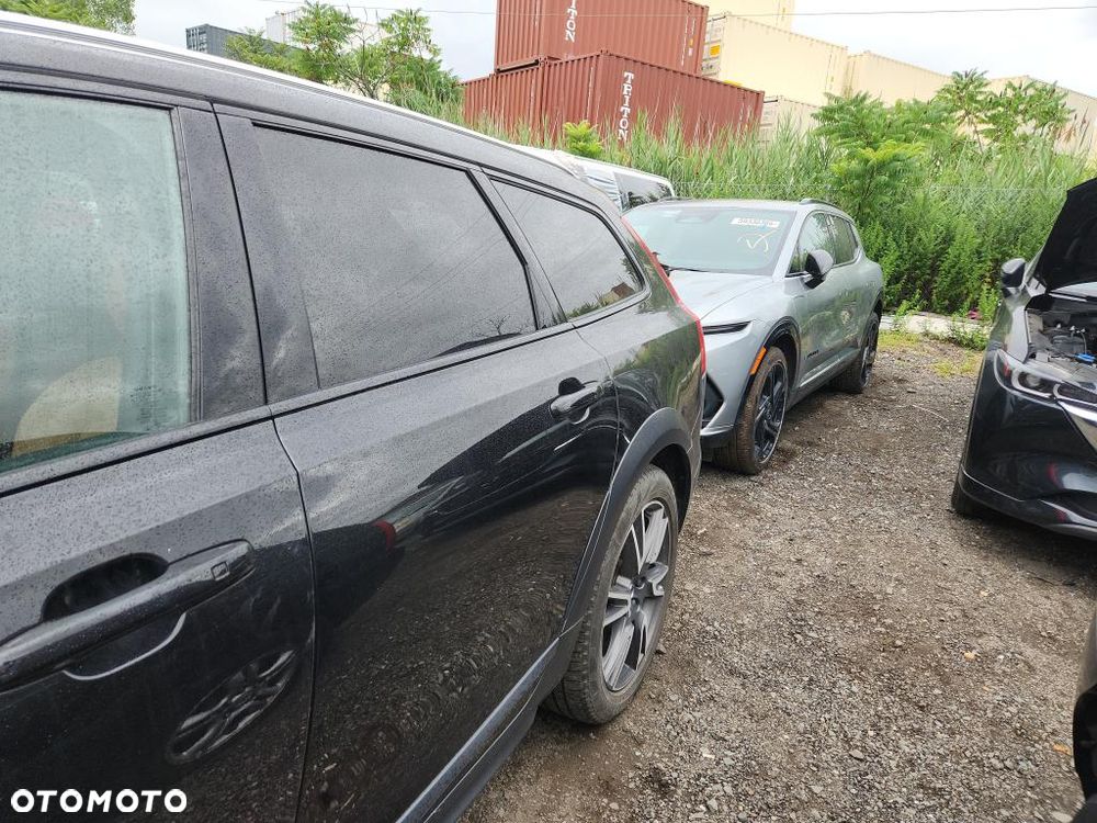 Volvo V90 - 17