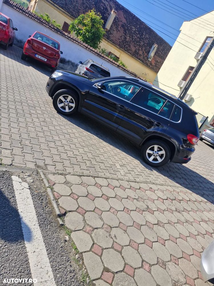 Volkswagen Tiguan 2.0 TDI CR DPF 4Motion Track&Field - 11