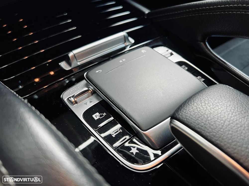 Mercedes-Benz GLE 300 d 4Matic - 36