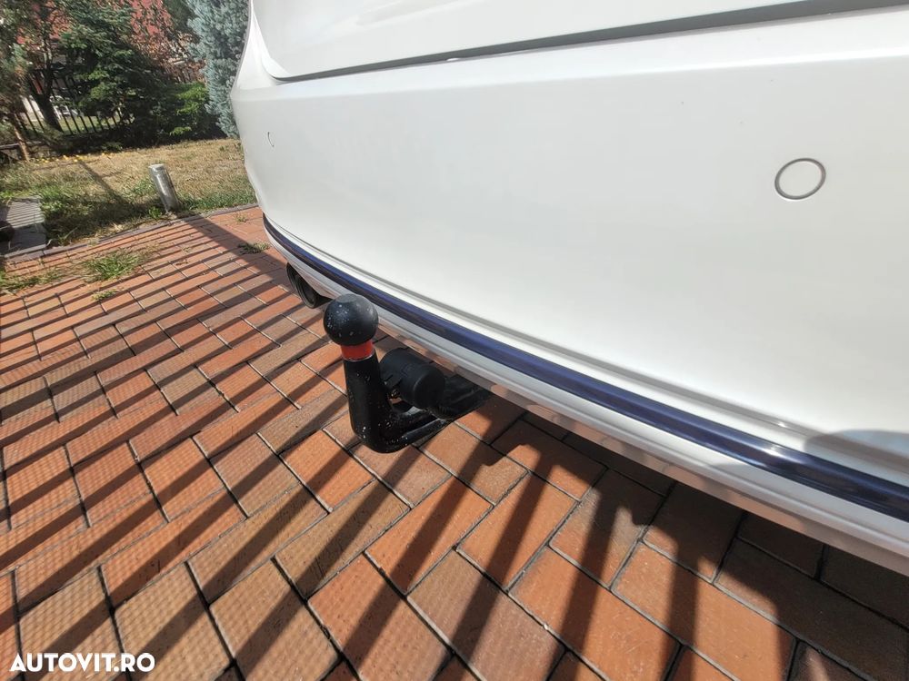 BMW Seria 3 320d xDrive AT Sport Line - 24