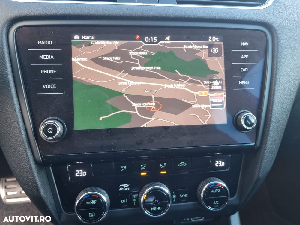 Skoda Octavia 2.0 TDI 4X4 DSG RS - 14