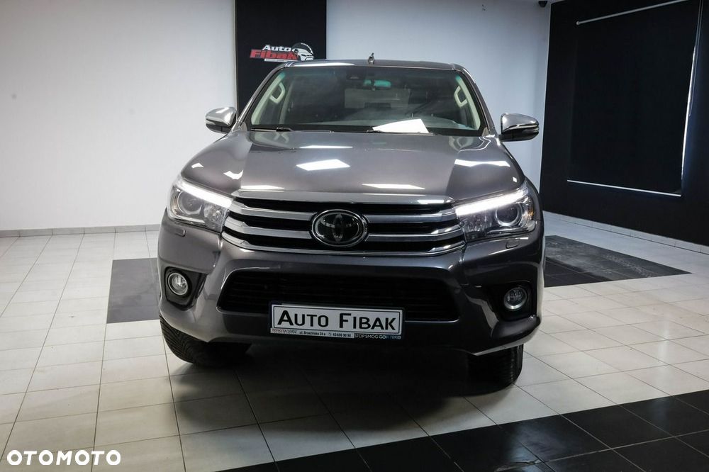 Toyota Hilux - 4