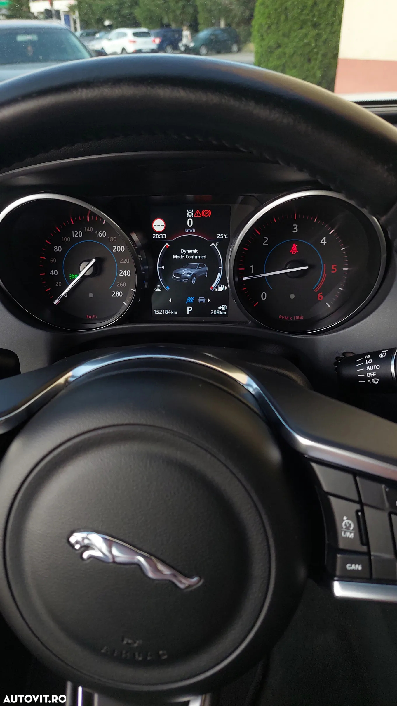 Jaguar F-Pace 20d Aut. R-Sport - 19