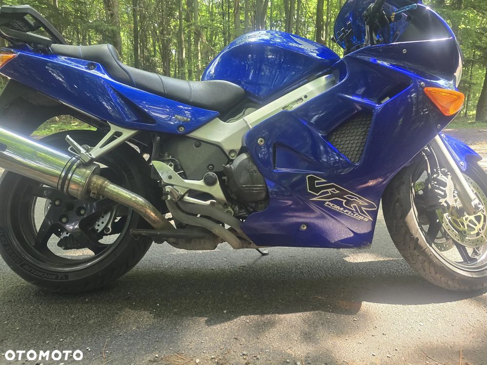 Honda VFR - 20