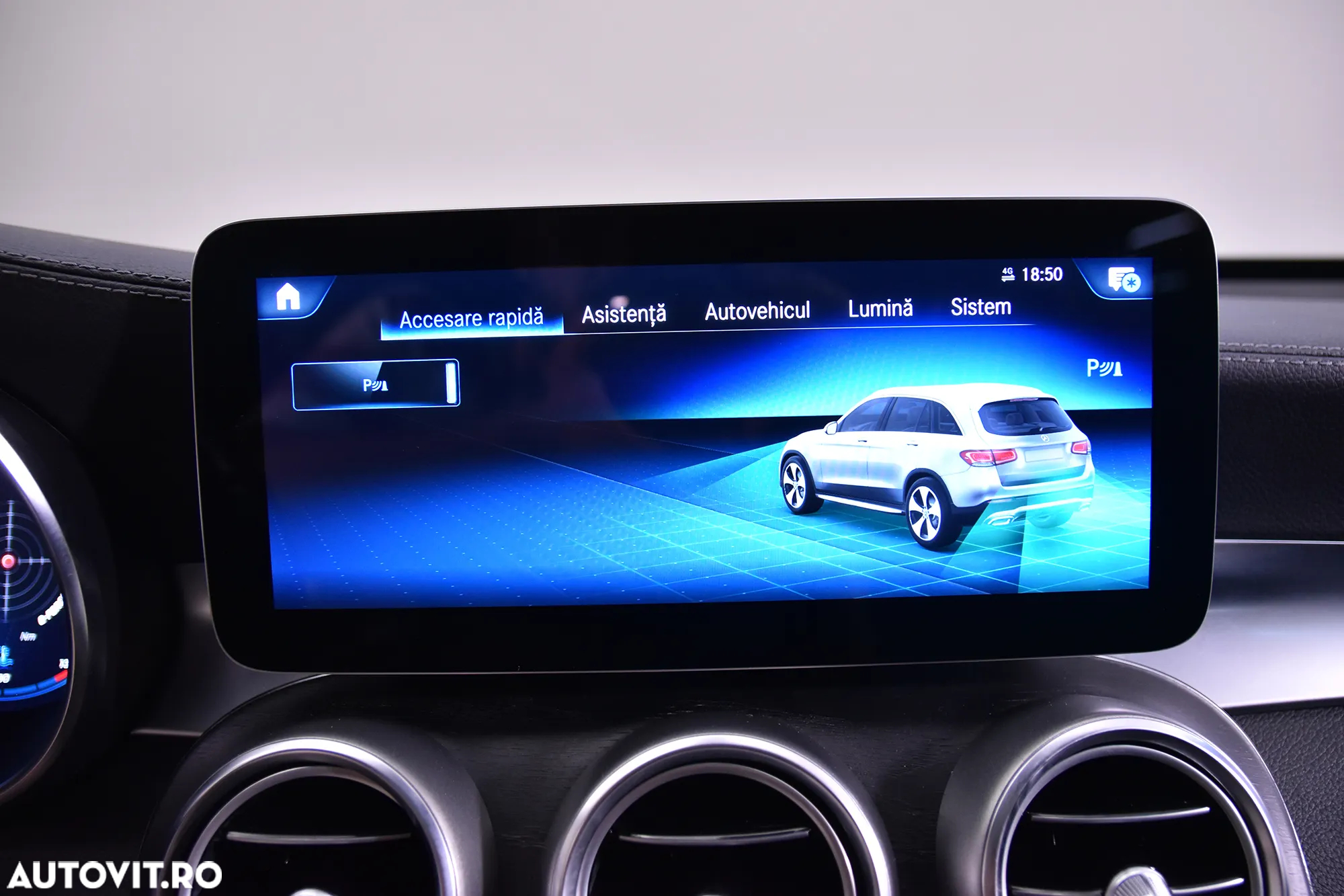 Mercedes-Benz GLC 300 d 4Matic 9G-TRONIC AMG Line - 19
