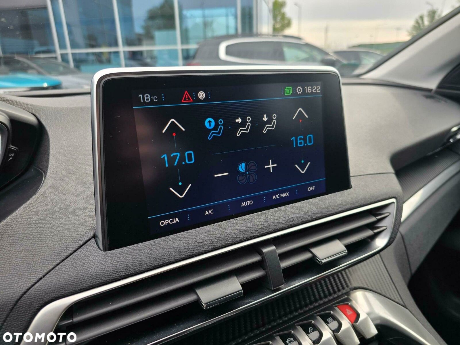 Peugeot 5008 - 21