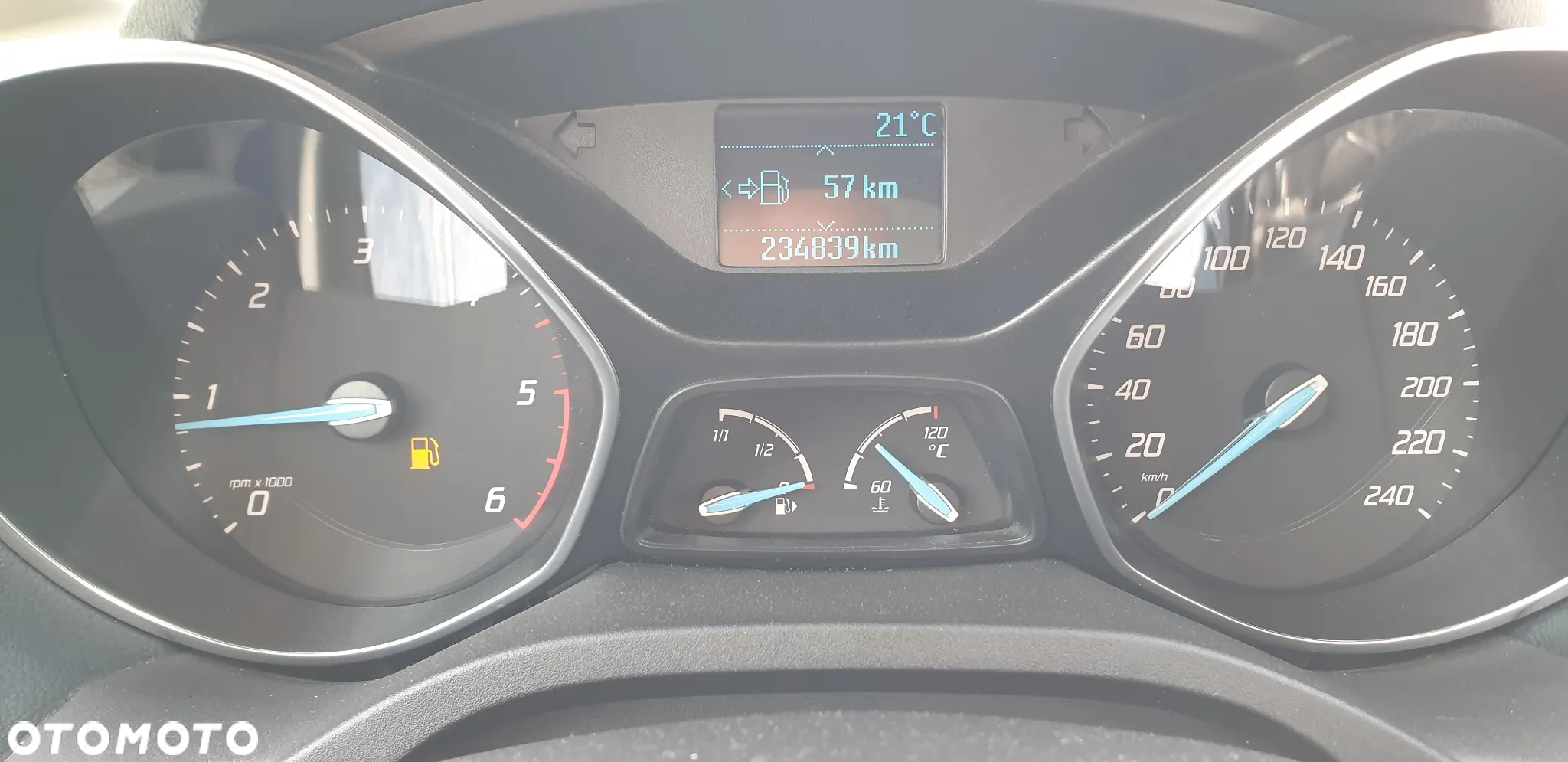 Ford C-MAX 2.0 TDCi Titanium - 38