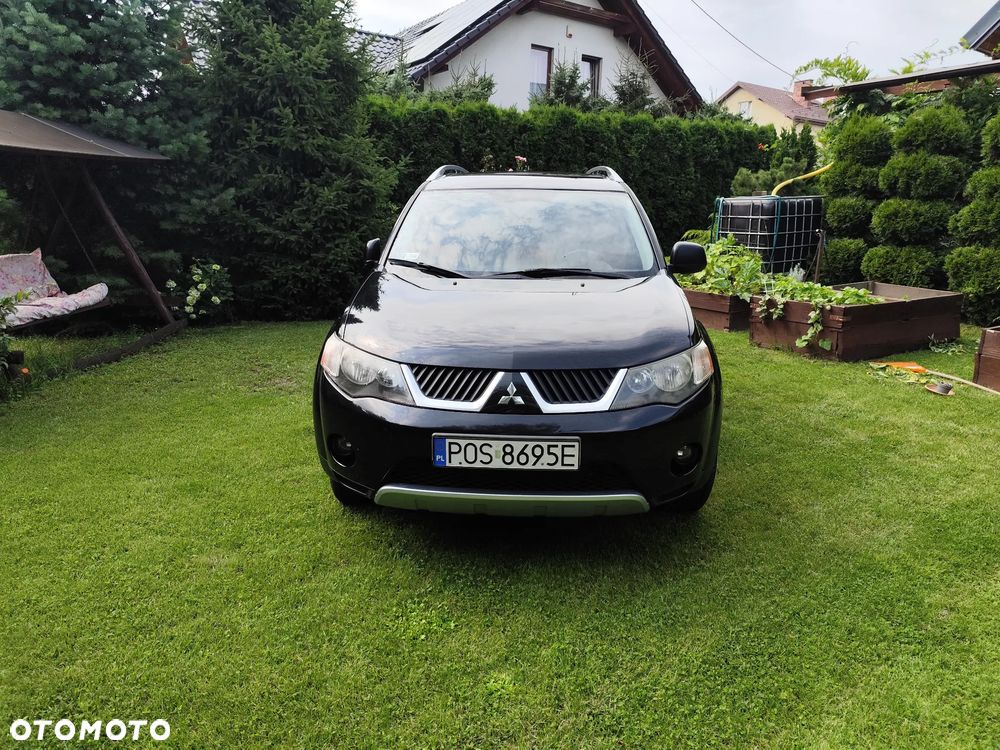 Mitsubishi Outlander - 6