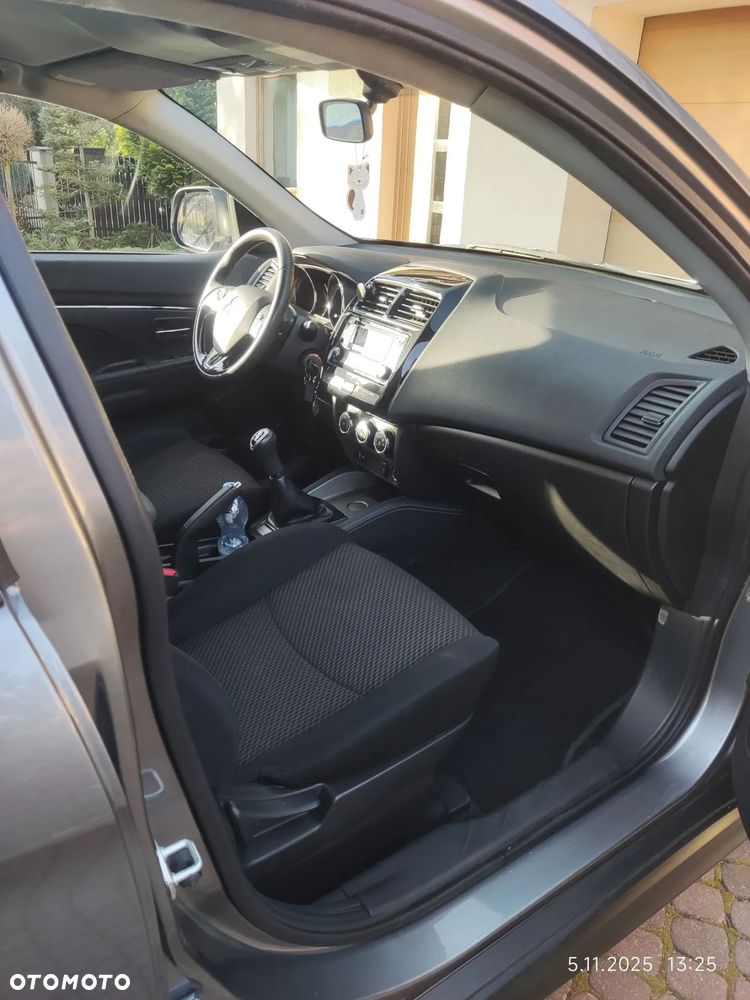 Mitsubishi ASX 1.6 Invite - 14