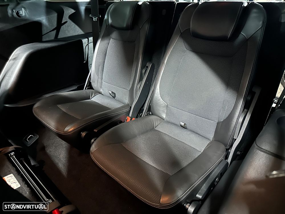 Ford S-Max 1.8 TDCi Trend 7L - 15