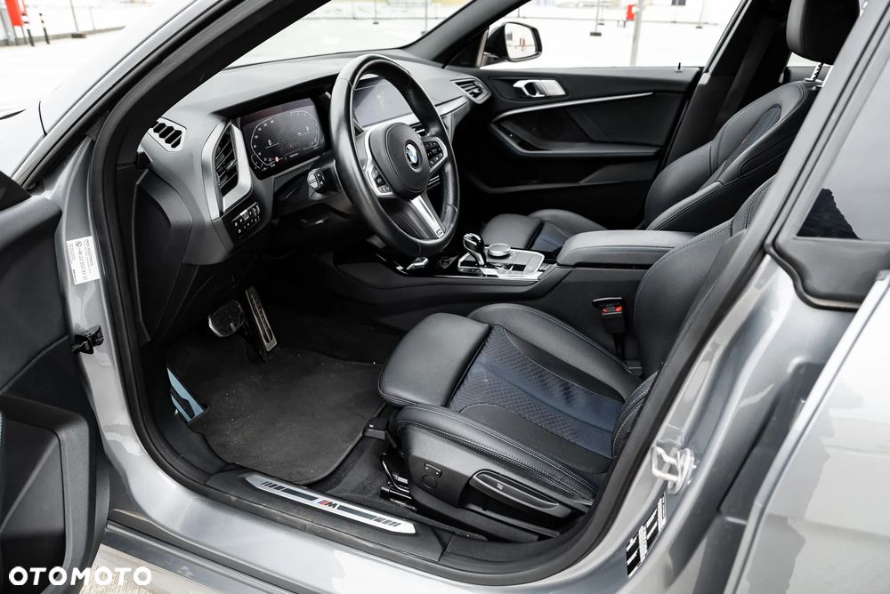 BMW Seria 2 218i - 16