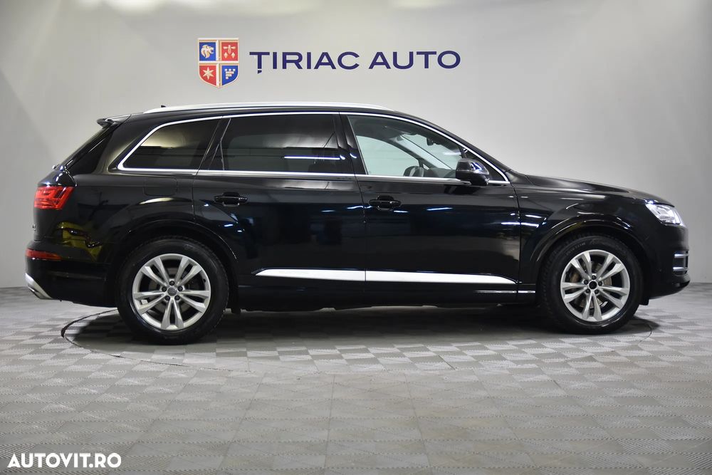 Audi Q7 - 7
