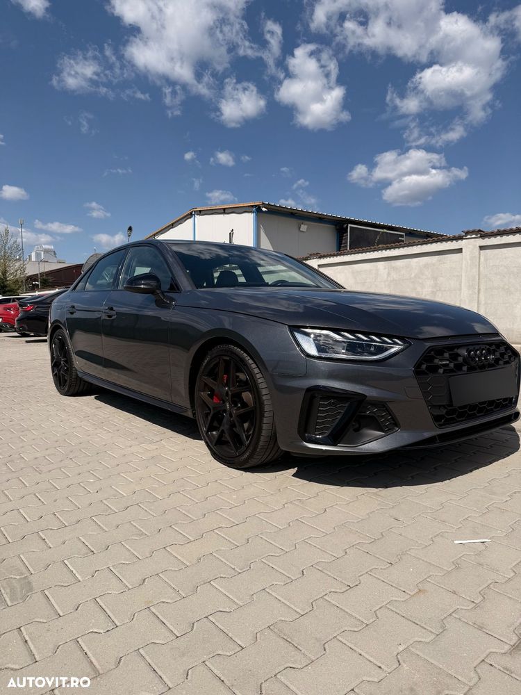 Audi A4 Limuzina 45 TFSI quattro S tronic edition one - 4
