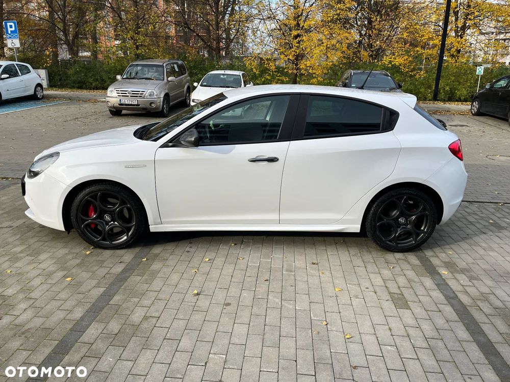 Alfa Romeo Giulietta Sport - 3
